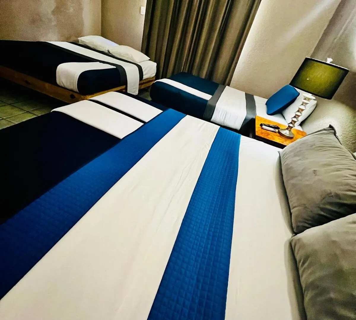 Casa Lomas en Zona Dorada, 5 minutos de la playa Villa Mazatlan
